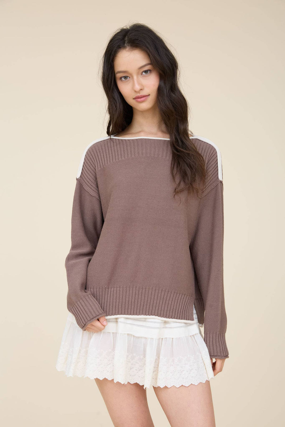 CONTRAST TRIM BOAT NECK RIBBED DETAIL KNIT SWEATER : NAVY