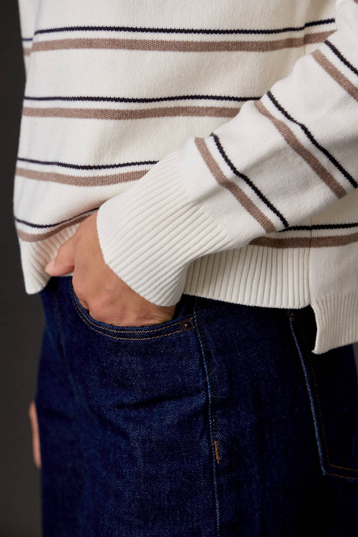 PREPPY STRIPED TURTLENECK BOXY SWEATER : MOCHA / SM