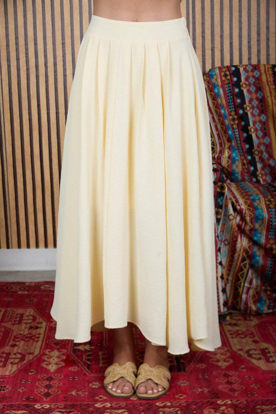BOX PLEATED MIDI SKIRT: LIGHT TEAL
